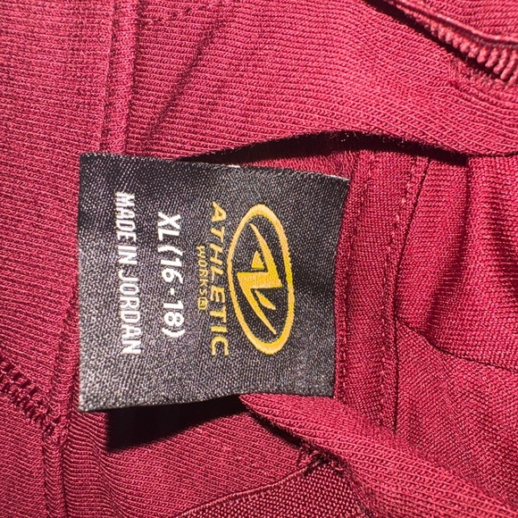 Women’s Athletic Works Maroon Set, Size XL, *Brand New* - Picture 2 of 6